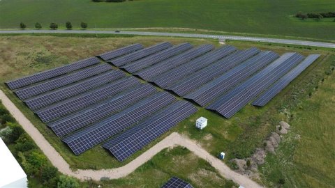 FVE + BESS Ovčáry u Kolína - ve výstavbě